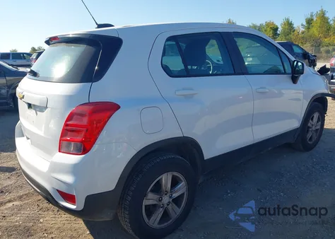2017 Chevrolet Trax Ls z USA, uszkodzony, nr VIN 3GNCJNSB1HL274271